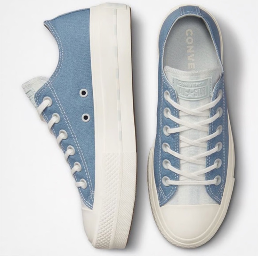 Converse Chuck Taylor Lift Denim Sneakers